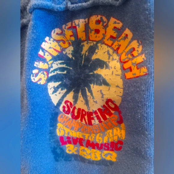 Y2k Derek Heart terry cloth bum shorts - Picture 2 of 3